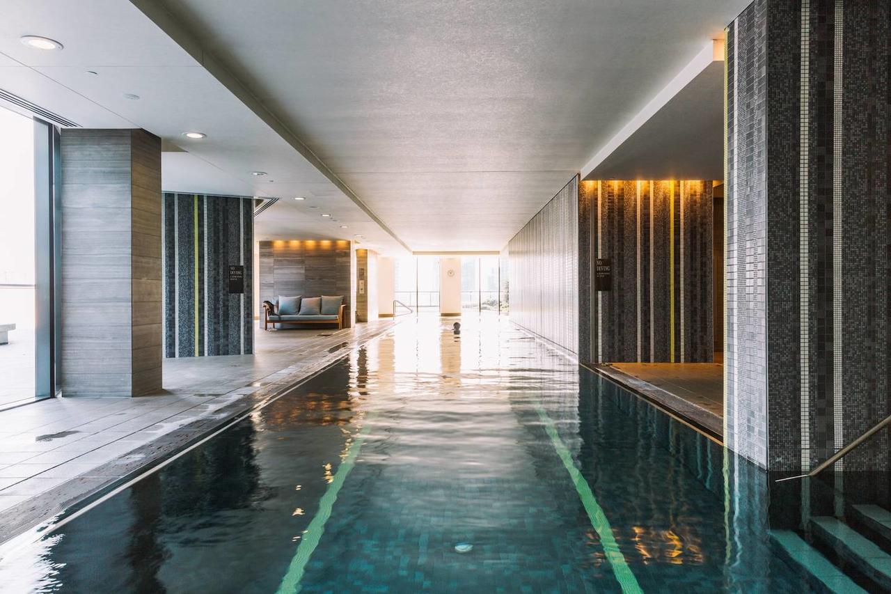Experience Waterfront Luxury With Views Apartamento Melbourne Exterior foto